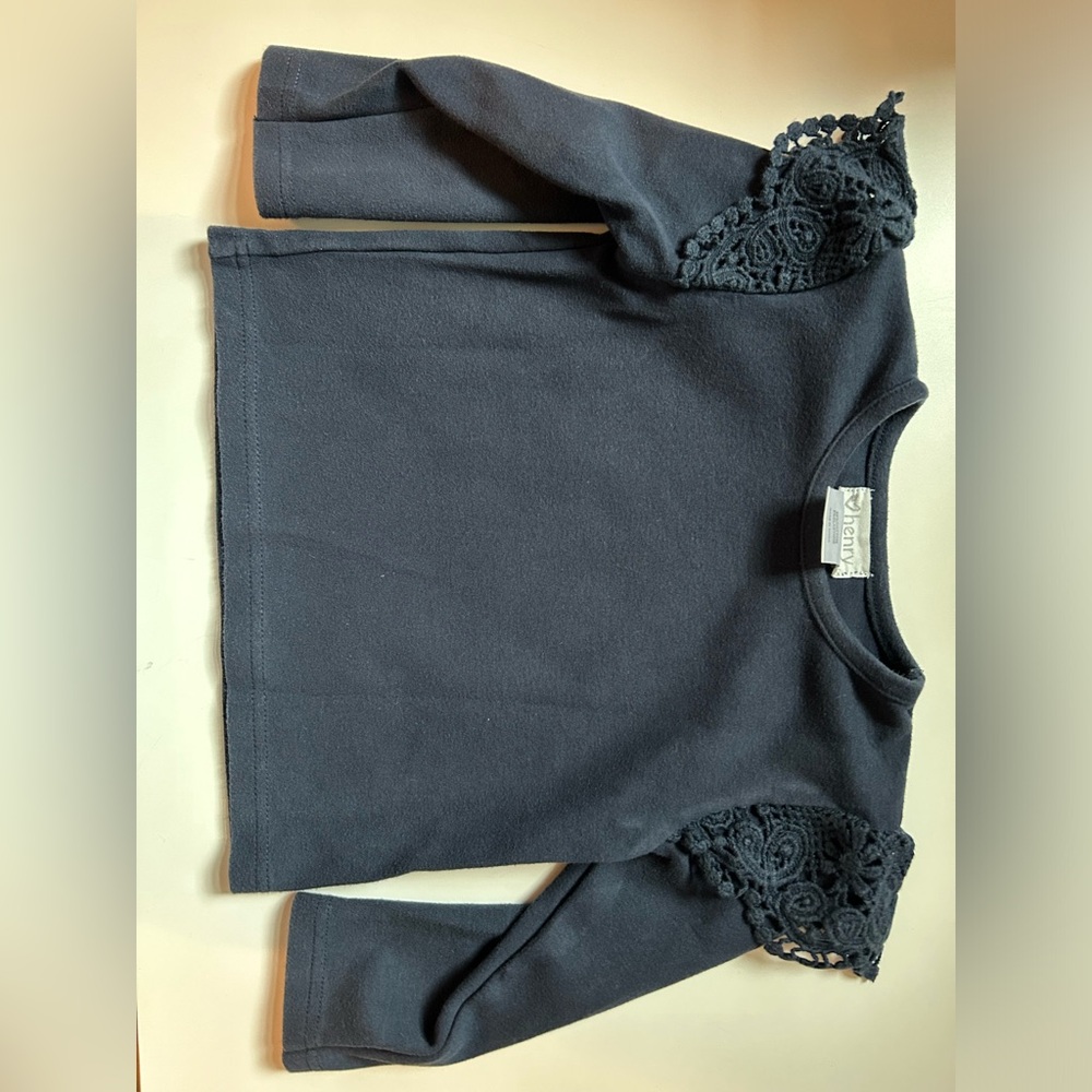 Love Henry Lace Sleeve Top